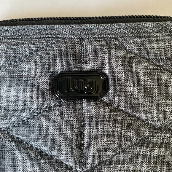 Lug Rodeo 2 Wallet Wristlet Heather Grey New - Picture 4 of 16